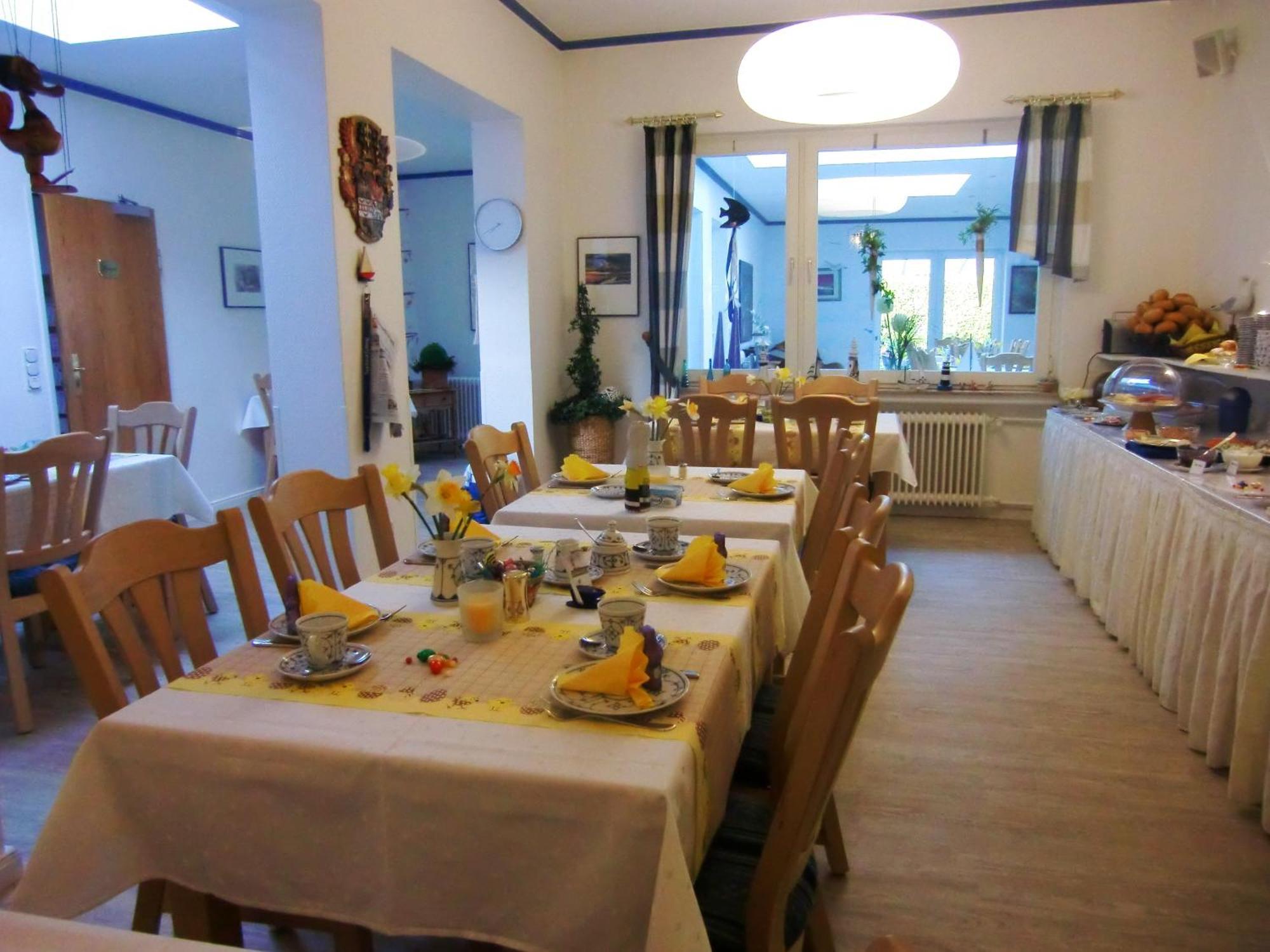 Hotel Ostfriesland Garni Норден Экстерьер фото
