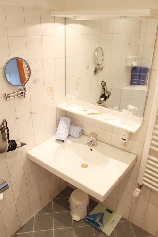 Hotel Ostfriesland Garni Норден Экстерьер фото