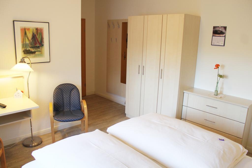 Hotel Ostfriesland Garni Норден Экстерьер фото