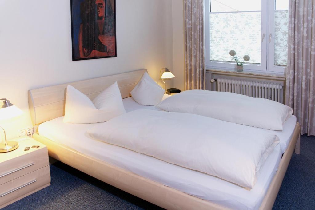 Hotel Ostfriesland Garni Норден Номер фото