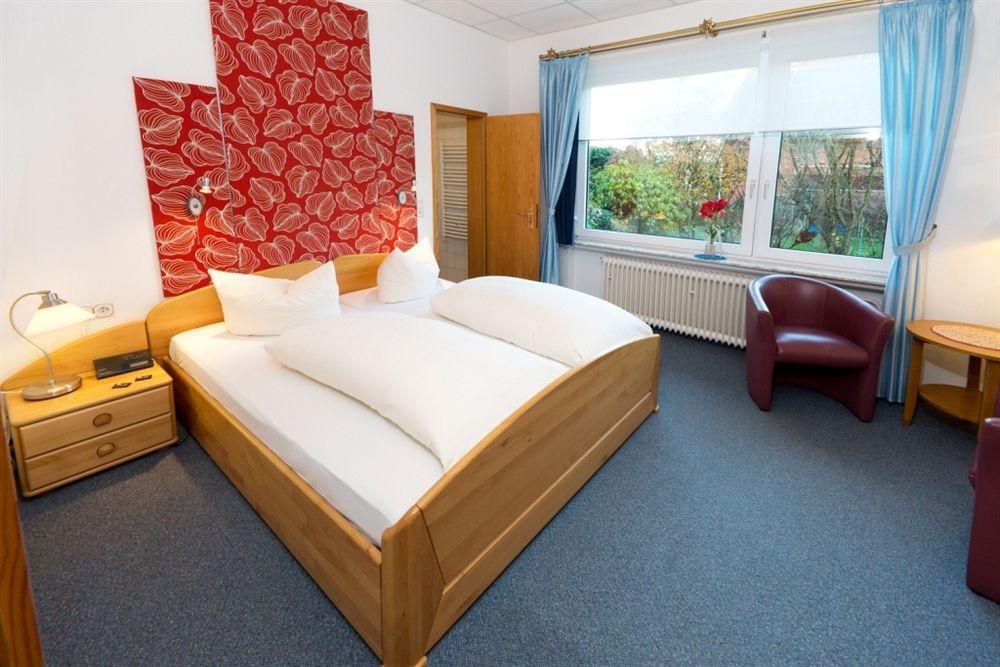 Hotel Ostfriesland Garni Норден Экстерьер фото