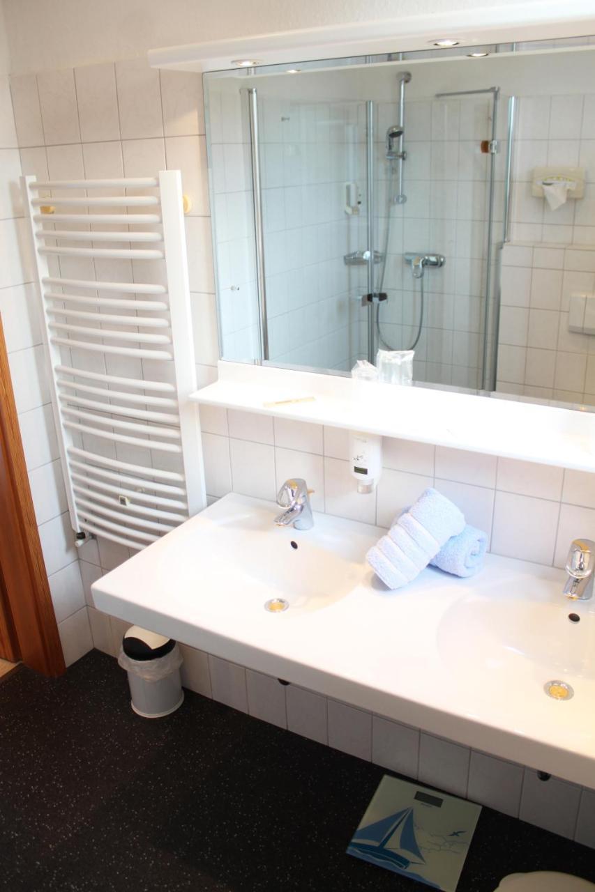 Hotel Ostfriesland Garni Норден Экстерьер фото